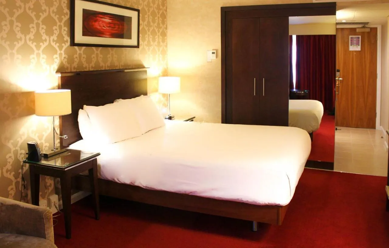 Hilton Garden Inn Aberdeen City Centre 4*,