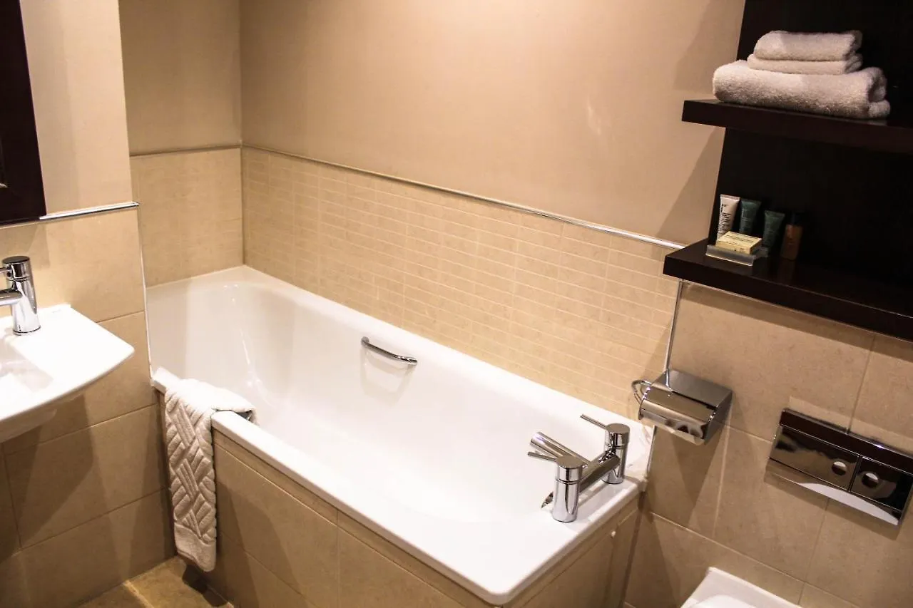 Hilton Garden Inn Aberdeen City Centre 4*,